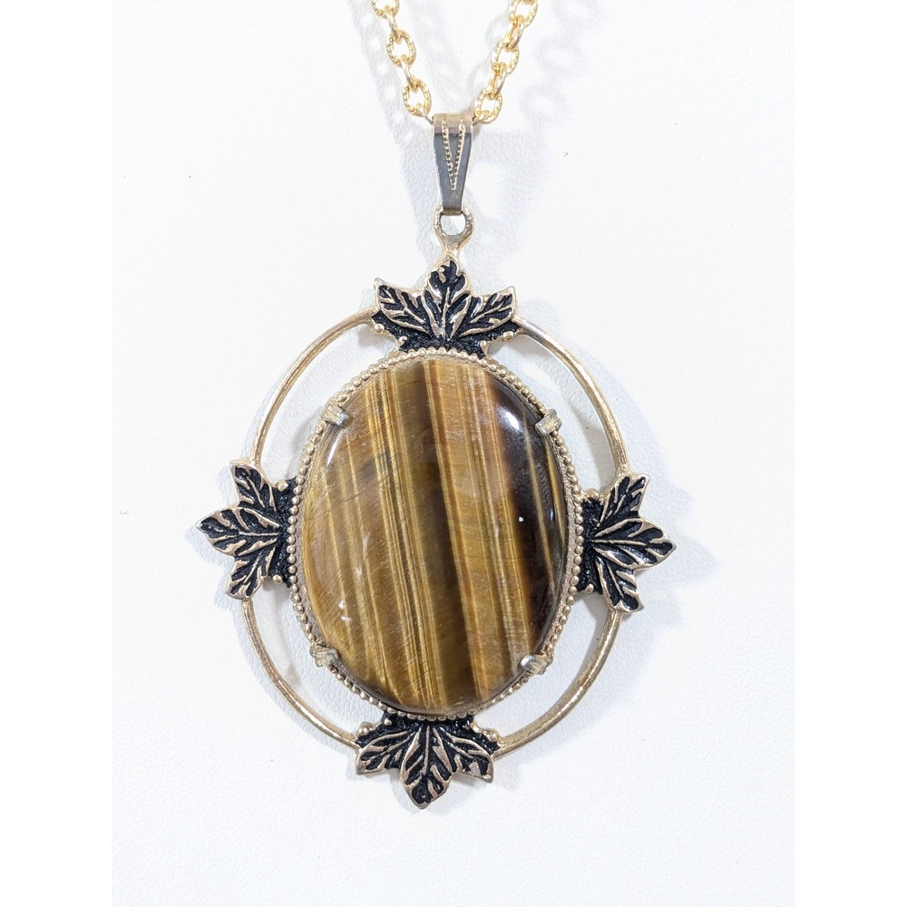 Vintage Tigers Eye Pendant Necklace Gold Tone 24"